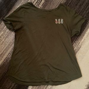 Old navy pineapple t-shirt
